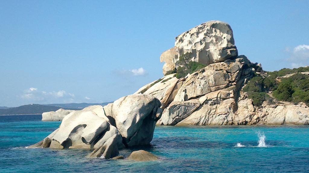 Da Carlo Hotel La Maddalena  Bagian luar foto
